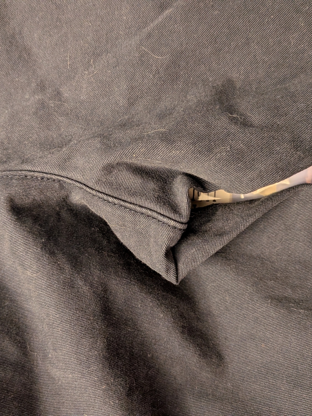 Old Navy Tall Black Flare Jeans with High Rise - Picture 5 of 7